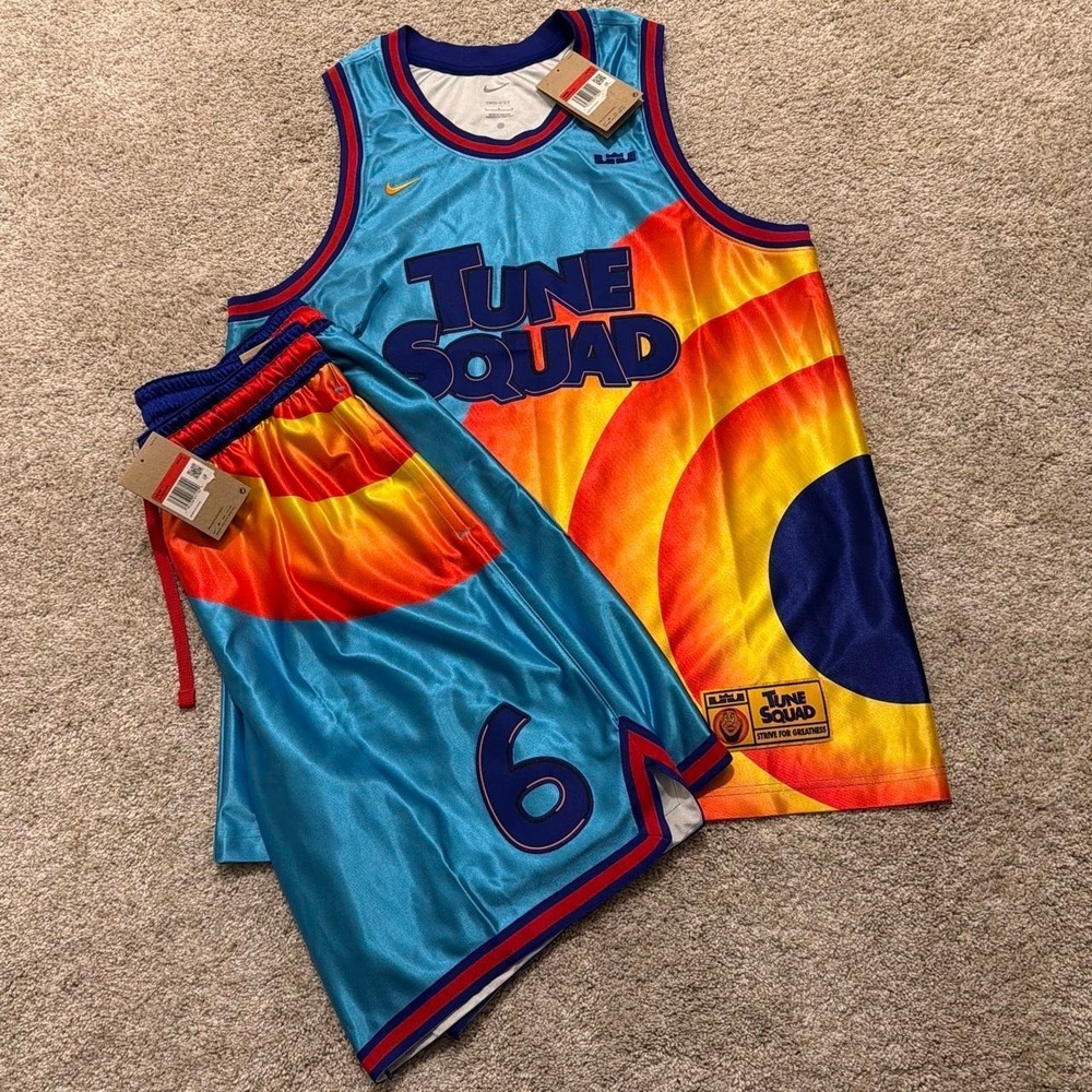 NWT Nike Space Jam Tune Squad LeBron James 6 Jersey & Shorts Set | Blue | Large